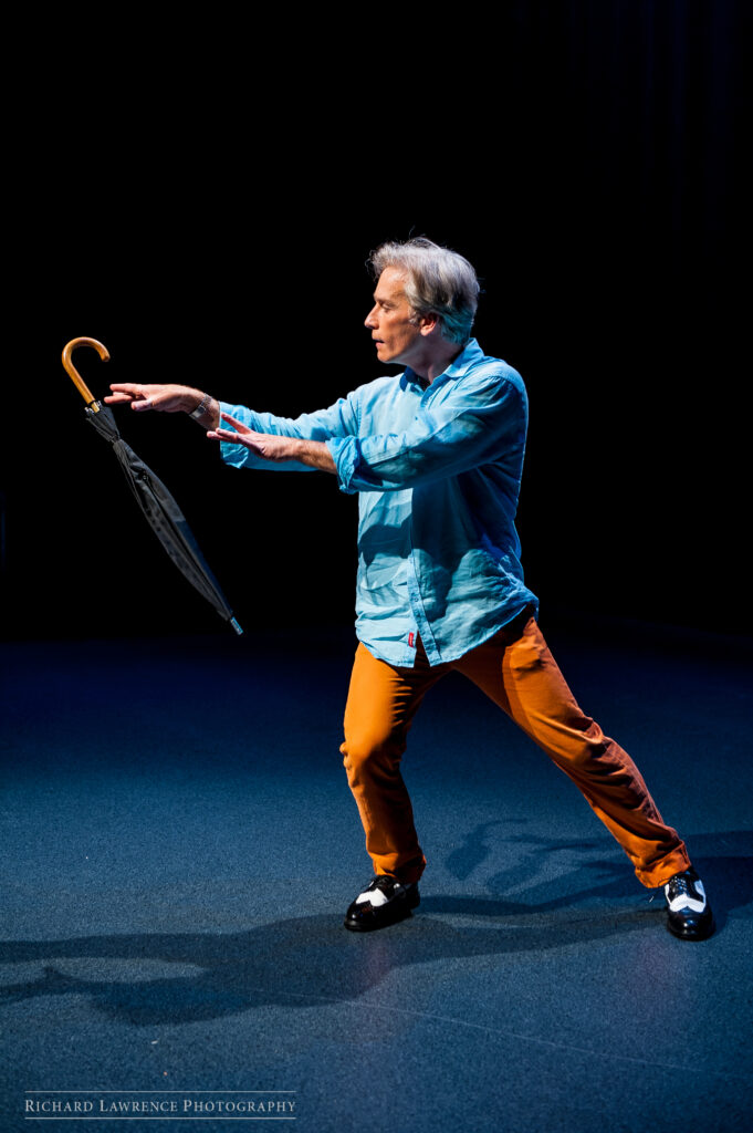 Chris Pilsworth performs magic act at the Canada Aviation and Space Museum